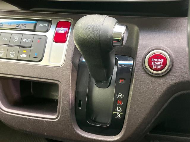 Ｎ－ＯＮＥ プレミアム　ツアラー・Ｌパッケージ　禁煙車　ターボ　ＳＤナビ　バックカメラ　ＣＤ／ＤＶＤ／フルセグＴＶ　Ｂｌｕｅｔｏｏｔｈ接続　クルーズコントロール　パドルシフト　ＨＩＤヘッドライト　オートライト　オートエアコン　スマートキー　ＥＴＣ（50枚目）