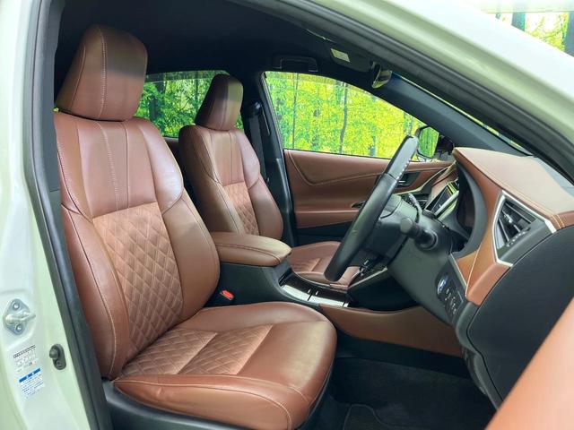 ハリアーハイブリッド プレミアム　４ＷＤ　禁煙車　後期型　純正９型ナビ　バックカメラ　ＣＤ／ＤＶＤ／フルセグ　Ｂｌｕｅｔｏｏｔｈ接続　衝突軽減装置　ＬＥＤヘッド／フォグ　オートハイビーム　シーケンシャルターンランプ　パワーバックドア（8枚目）