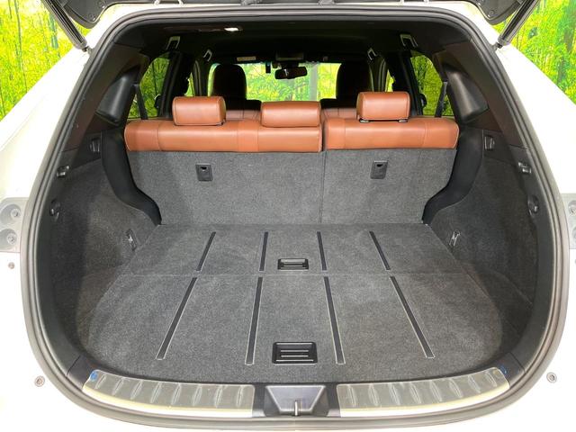 ハリアーハイブリッド プレミアム　４ＷＤ　禁煙車　後期型　純正９型ナビ　バックカメラ　ＣＤ／ＤＶＤ／フルセグ　Ｂｌｕｅｔｏｏｔｈ接続　衝突軽減装置　ＬＥＤヘッド／フォグ　オートハイビーム　シーケンシャルターンランプ　パワーバックドア（10枚目）