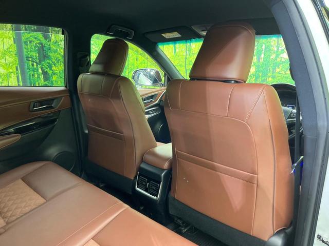 ハリアーハイブリッド プレミアム　４ＷＤ　禁煙車　後期型　純正９型ナビ　バックカメラ　ＣＤ／ＤＶＤ／フルセグ　Ｂｌｕｅｔｏｏｔｈ接続　衝突軽減装置　ＬＥＤヘッド／フォグ　オートハイビーム　シーケンシャルターンランプ　パワーバックドア（37枚目）