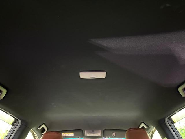 ハリアーハイブリッド プレミアム　４ＷＤ　禁煙車　後期型　純正９型ナビ　バックカメラ　ＣＤ／ＤＶＤ／フルセグ　Ｂｌｕｅｔｏｏｔｈ接続　衝突軽減装置　ＬＥＤヘッド／フォグ　オートハイビーム　シーケンシャルターンランプ　パワーバックドア（38枚目）