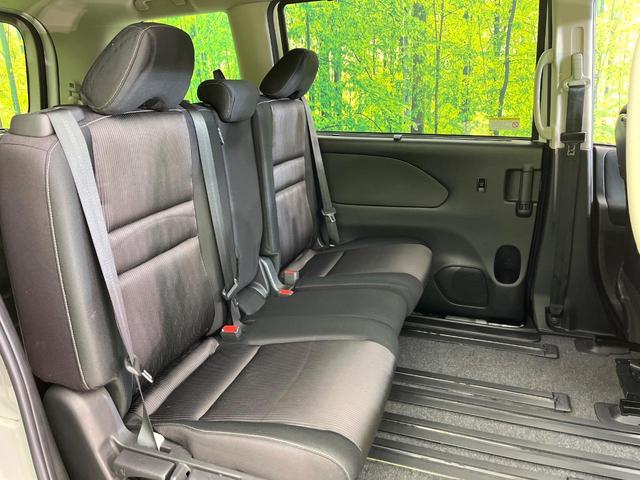 セレナ ハイウェイスター　禁煙車　８型ナビ　バックカメラ　ＣＤ／ＤＶＤ／フルセグ　Ｂｌｕｅｔｏｏｔｈ接続　衝突軽減装置　ＬＥＤヘッドライト　オートライト　ハンズフリー両側電動スライドドア　革巻きステアリング　ドラレコ　ＥＴＣ（8枚目）