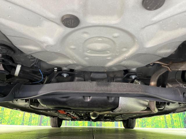 ヤリス ハイブリッドX 禁煙車 純正ディスプレイオーディオ Bluetooth接続 衝突軽減装置 レーダークルコン レーンアシスト オートハイビーム オートエアコン スマートキー ビルトインETC(19枚目)