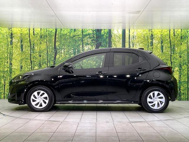 ヤリス ハイブリッドX 禁煙車 純正ディスプレイオーディオ Bluetooth接続 衝突軽減装置 レーダークルコン レーンアシスト オートハイビーム オートエアコン スマートキー ビルトインETC(41枚目)