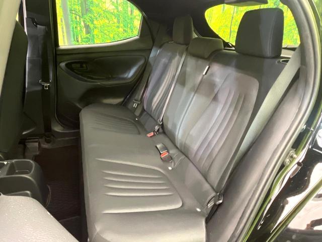 ヤリス ハイブリッドX 禁煙車 純正ディスプレイオーディオ Bluetooth接続 衝突軽減装置 レーダークルコン レーンアシスト オートハイビーム オートエアコン スマートキー ビルトインETC(56枚目)