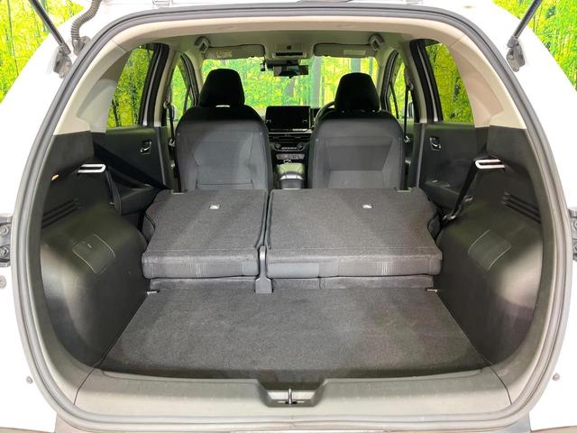 ノート Ｘ　禁煙車　純正９型ナビ　Ｂｌｕｅｔｏｏｔｈ接続　フルセグ　全周囲カメラ　衝突軽減装置　レーダークルーズ　コーナーセンサー　ＬＥＤヘッド　ＥＴＣ　デジタルインナーミラー　オートハイビーム　スマートキー（11枚目）