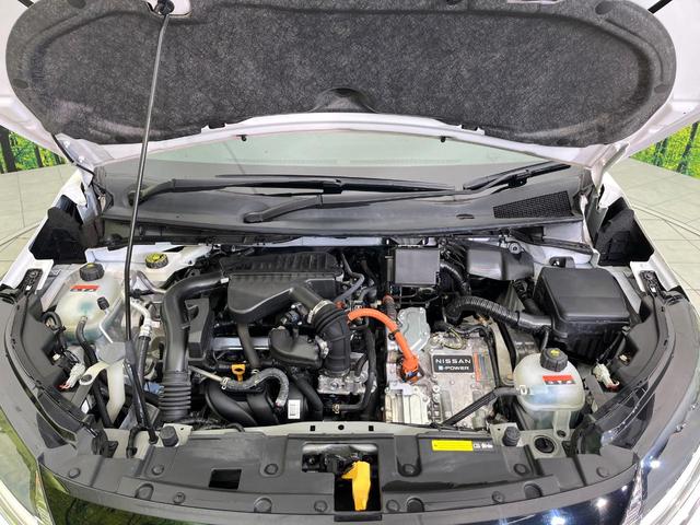 ノート Ｘ　禁煙車　純正９型ナビ　Ｂｌｕｅｔｏｏｔｈ接続　フルセグ　全周囲カメラ　衝突軽減装置　レーダークルーズ　コーナーセンサー　ＬＥＤヘッド　ＥＴＣ　デジタルインナーミラー　オートハイビーム　スマートキー（18枚目）