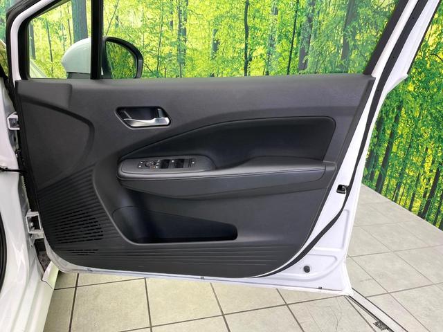 ノート Ｘ　禁煙車　純正９型ナビ　Ｂｌｕｅｔｏｏｔｈ接続　フルセグ　全周囲カメラ　衝突軽減装置　レーダークルーズ　コーナーセンサー　ＬＥＤヘッド　ＥＴＣ　デジタルインナーミラー　オートハイビーム　スマートキー（39枚目）