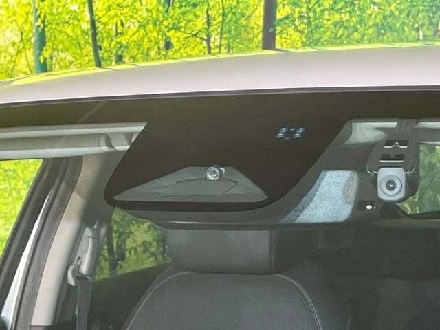 ヴェゼル ｅ：ＨＥＶ　Ｚ　４ＷＤ　禁煙車　純正９型ディスプレイ　全周囲カメラ　フルセグ　Ｂｌｕｅｔｏｏｔｈ接続　衝突軽減装置　レーンアシスト　ＬＥＤヘッド／フォグ　オートハイビーム　シーケンシャルターンランプ　電動リアゲート（5枚目）