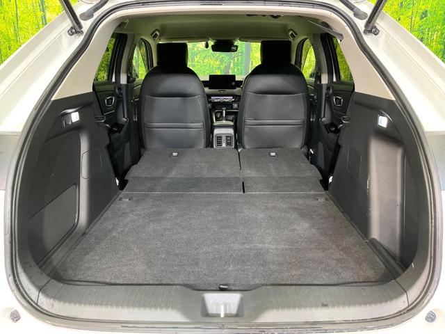 ヴェゼル ｅ：ＨＥＶ　Ｚ　４ＷＤ　禁煙車　純正９型ディスプレイ　全周囲カメラ　フルセグ　Ｂｌｕｅｔｏｏｔｈ接続　衝突軽減装置　レーンアシスト　ＬＥＤヘッド／フォグ　オートハイビーム　シーケンシャルターンランプ　電動リアゲート（27枚目）