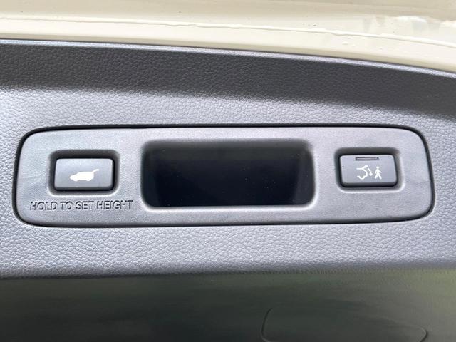 ヴェゼル ｅ：ＨＥＶ　Ｚ　４ＷＤ　禁煙車　純正９型ディスプレイ　全周囲カメラ　フルセグ　Ｂｌｕｅｔｏｏｔｈ接続　衝突軽減装置　レーンアシスト　ＬＥＤヘッド／フォグ　オートハイビーム　シーケンシャルターンランプ　電動リアゲート（30枚目）