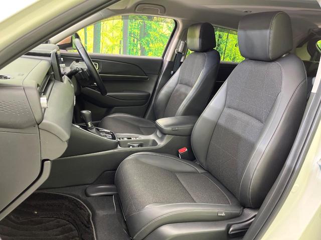 ヴェゼル ｅ：ＨＥＶ　Ｚ　４ＷＤ　禁煙車　純正９型ディスプレイ　全周囲カメラ　フルセグ　Ｂｌｕｅｔｏｏｔｈ接続　衝突軽減装置　レーンアシスト　ＬＥＤヘッド／フォグ　オートハイビーム　シーケンシャルターンランプ　電動リアゲート（66枚目）