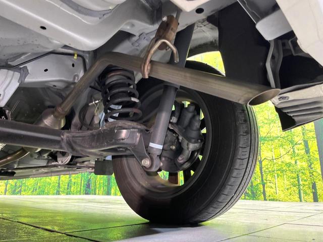 ルーミー カスタムＧ　禁煙車　後期型　純正９型ナビ　バックカメラ　ＣＤ／ＤＶＤ／フルセグ　Ｂｌｕｅｔｏｏｔｈ接続　衝突軽減装置　アダプティブクルコン　ＬＥＤヘッド／フォグ　オートライト　両側電動スライドドア　オートエアコン（31枚目）