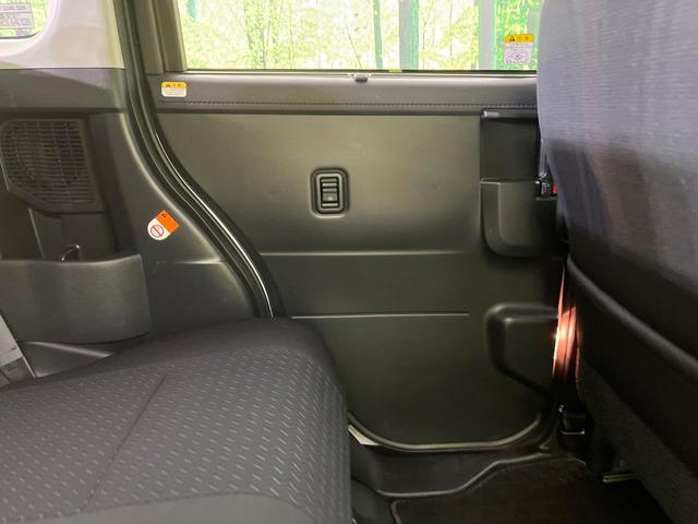 ルーミー カスタムＧ　禁煙車　後期型　純正９型ナビ　バックカメラ　ＣＤ／ＤＶＤ／フルセグ　Ｂｌｕｅｔｏｏｔｈ接続　衝突軽減装置　アダプティブクルコン　ＬＥＤヘッド／フォグ　オートライト　両側電動スライドドア　オートエアコン（37枚目）