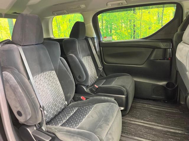 アルファード ２．５Ｓ　４ＷＤ　禁煙車　ＢＩＧ－Ｘ１０型ナビ　バックカメラ　ＣＤ／ＤＶＤ／フルセグ　Ｂｌｕｅｔｏｏｔｈ接続　１２．８型フリップダウンモニター　ＬＥＤヘッドライト　オートライト　両側電動スライドドア　ＥＴＣ（8枚目）