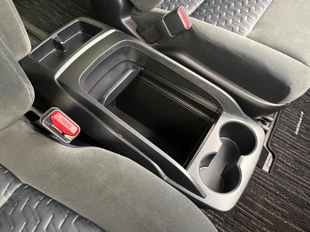 アルファード ２．５Ｓ　４ＷＤ　禁煙車　ＢＩＧ－Ｘ１０型ナビ　バックカメラ　ＣＤ／ＤＶＤ／フルセグ　Ｂｌｕｅｔｏｏｔｈ接続　１２．８型フリップダウンモニター　ＬＥＤヘッドライト　オートライト　両側電動スライドドア　ＥＴＣ（57枚目）