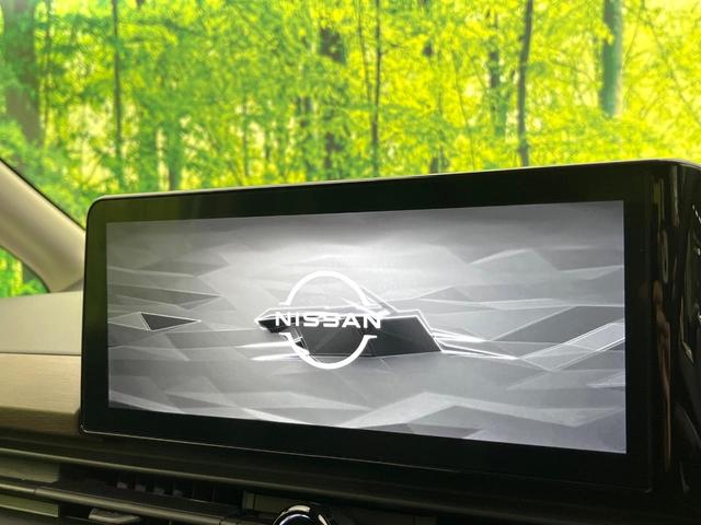 セレナ e-パワー ハイウェイスターV 禁煙車 純正12.3型ナビ 全周囲カメラ CD/DVD/フルセグ Bluetooth 純正フリップダウンモニター 衝突軽減装置 プロパイロット LEDヘッド/フォグ ハンズフリー両側電動スライドドア(3枚目)