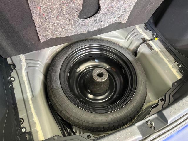 アクア Sスタイルブラック 禁煙車 後期型 特別仕様車 純正ナビ バックカメラ CD/DVD/フルセグ Bluetooth接続 衝突軽減装置 レーンアシスト LEDヘッドライト オートハイビーム 革巻きステアリング スマートキー(30枚目)