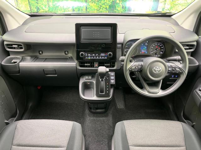 シエンタ ハイブリッドX 登録済未使用車 衝突軽減装置 レーダークルコン LEDヘッドライト オートハイビーム レーンアシスト 電動スライドドア オートエアコン スマートキー(2枚目)