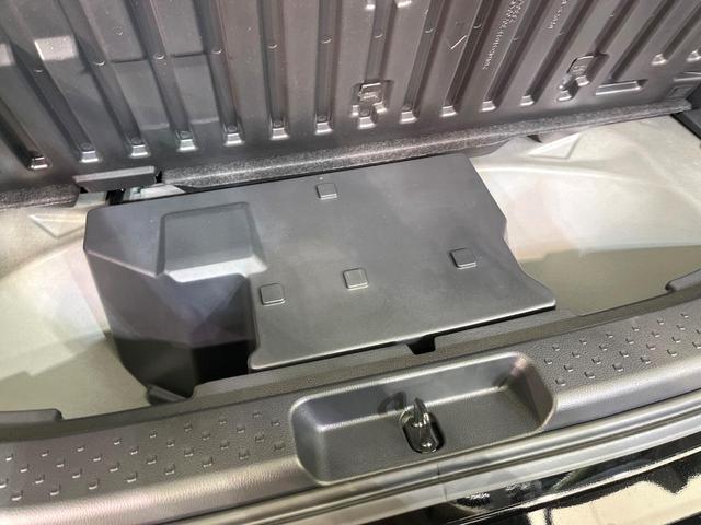 シエンタ ハイブリッドX 登録済未使用車 衝突軽減装置 レーダークルコン LEDヘッドライト オートハイビーム レーンアシスト 電動スライドドア オートエアコン スマートキー(31枚目)