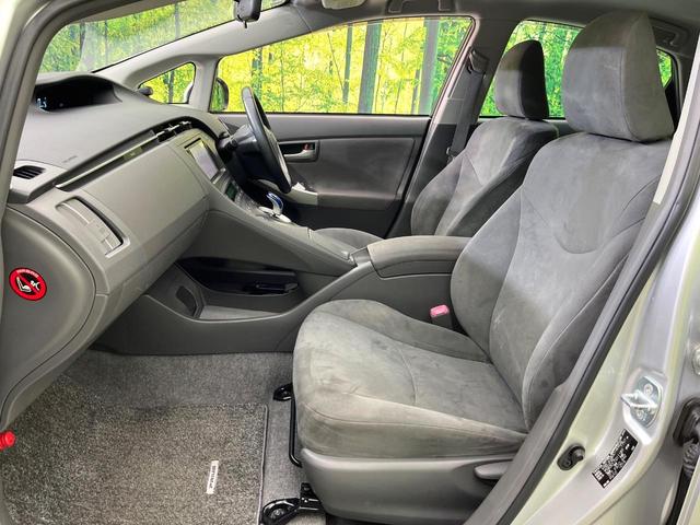 プリウス Ｇ　禁煙車　純正ＳＤナビ　ＣＤ／ＤＶＤ／地デジ　Ｂｌｕｅｔｏｏｔｈ接続　バックカメラ　クルコン　ＨＩＤヘッド／フォグ　オートライト　スマートキー　ビルトインＥＴＣ　オートエアコン（34枚目）