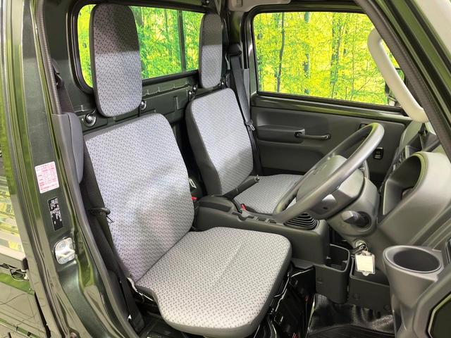 キャリイトラック KCエアコン・パワステ パートタイム4WD 禁煙車 後期型 5速MT 純正オーディオ パーキングセンサー オートライト パワーウィンドウ エアコン/パワーステアリング リアリーフサスペンション 3方開荷台 キーレスキー(8枚目)