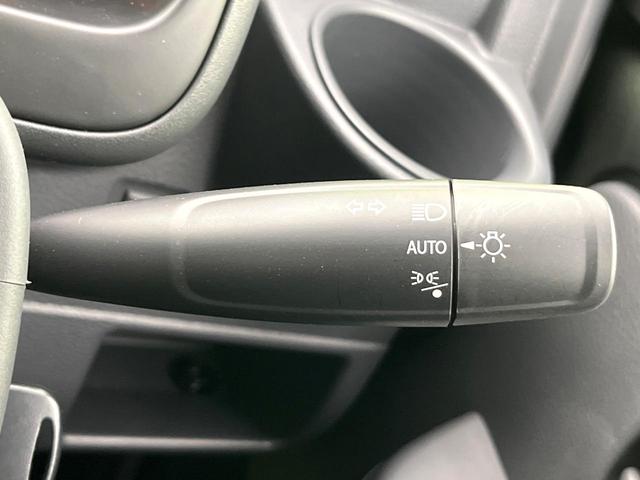 キャリイトラック KCエアコン・パワステ パートタイム4WD 禁煙車 後期型 5速MT 純正オーディオ パーキングセンサー オートライト パワーウィンドウ エアコン/パワーステアリング リアリーフサスペンション 3方開荷台 キーレスキー(33枚目)