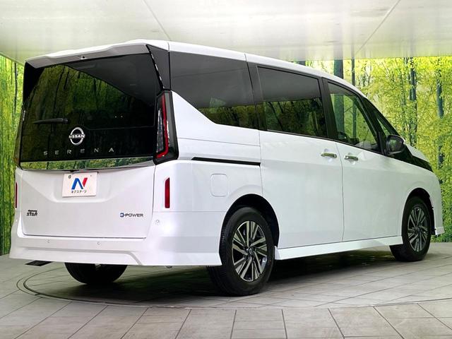 セレナ e-パワー ハイウェイスターV 登録済未使用車 12型メーカーナビ 全周囲カメラ プロパイロット 前後ドライブレコーダー フルセグTV ETC2.0 Bluetooth接続 LEDヘッドライト クリアランスソナー シートヒーター(17枚目)