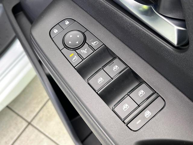 セレナ e-パワー ハイウェイスターV 登録済未使用車 12型メーカーナビ 全周囲カメラ プロパイロット 前後ドライブレコーダー フルセグTV ETC2.0 Bluetooth接続 LEDヘッドライト クリアランスソナー シートヒーター(43枚目)