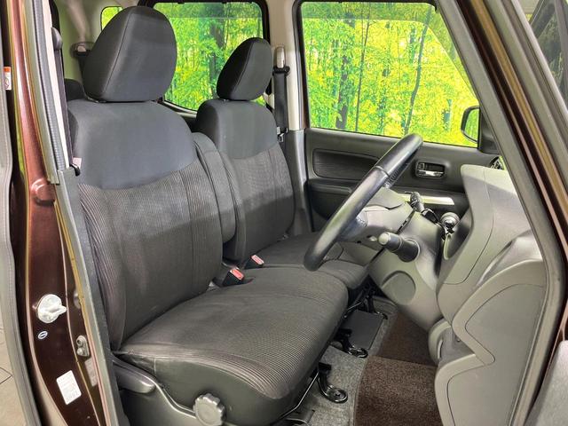 デイズルークス ハイウェイスター X Gパッケージ 4WD 禁煙車 純正ナビ 全周囲カメラ CD/DVD/フルセグ Bluetooth接続 純正フリップダウンモニター HIDヘッドライト 両側電動スライドドア 革巻きステアリング 後席ロールサンシェード(8枚目)