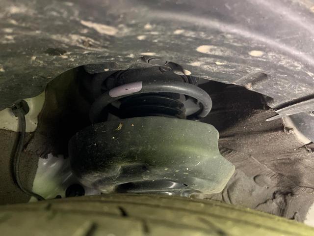 プリウス Z 4WD 禁煙車 サンルーフ 寒冷地仕様 純正12.3型ナビ 全周囲カメラ フルセグ Bluetooth 衝突軽減装置 アドバンスドパーク LEDヘッド/フォグ オートハイビーム シートベンチレーション(20枚目)