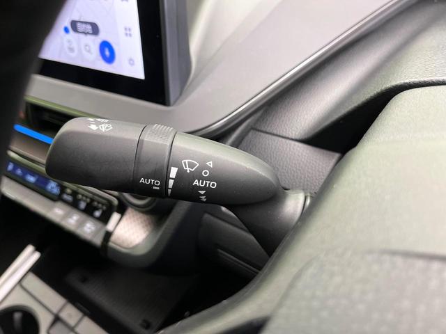 プリウス Z 4WD 禁煙車 サンルーフ 寒冷地仕様 純正12.3型ナビ 全周囲カメラ フルセグ Bluetooth 衝突軽減装置 アドバンスドパーク LEDヘッド/フォグ オートハイビーム シートベンチレーション(49枚目)