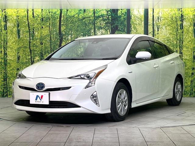 プリウス Sセーフティプラス 4WD 禁煙車 SDナビ バックカメラ CD/DVD/地デジ Bluetooth 衝突軽減装置 レーダークルコン レーンアシスト LEDヘッド/フォグ オートハイビーム パーキングアシスト ETC(25枚目)