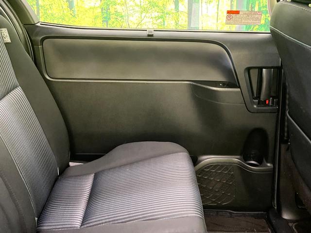 ノア Si 禁煙車 純正9型ナビ バックカメラ CD/DVD/フルセグ Bluetooth 純正フリップダウンモニター 衝突軽減装置 LEDヘッドライト オートライト 両側電動スライドドア オートエアコン ETC(43枚目)
