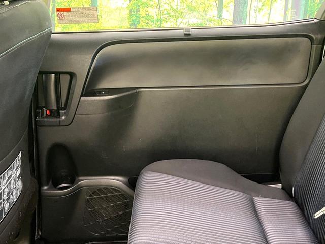 ノア Si 禁煙車 純正9型ナビ バックカメラ CD/DVD/フルセグ Bluetooth 純正フリップダウンモニター 衝突軽減装置 LEDヘッドライト オートライト 両側電動スライドドア オートエアコン ETC(44枚目)