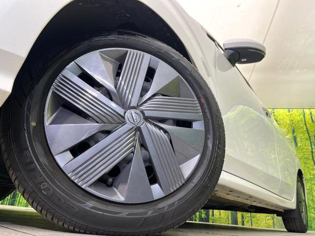 ノート X FOUR 4WD 禁煙車 SDナビ バックカメラ CD再生 Bluetooth 衝突軽減装置 オートハイビーム オートライト コーナーセンサー 車線逸脱警報 前席シートヒーター ETC ドラレコ スマートキー(13枚目)