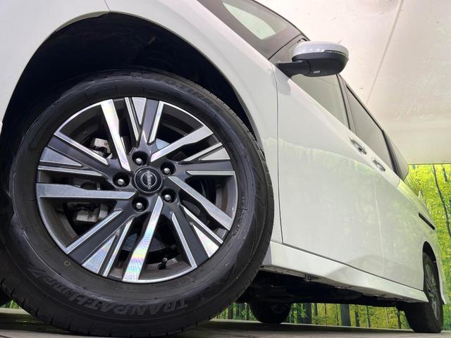 セレナ ハイウェイスターV 禁煙車 SDナビ バックカメラ Bluetooth接続 衝突軽減装置 プロパイロット LEDヘッド/フォグ オートハイビーム レーンアシスト ハンズフリー両側電動スライドドア 後席ロールサンシェード(13枚目)