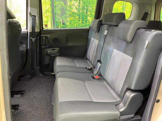 シエンタ ハイブリッドＸ　４ＷＤ　禁煙車　純正８型ディスプレイオーディオ　バックカメラ　フルセグ　Ｂｌｕｅｔｏｏｔｈ接続　衝突軽減装置　レーダークルコン　レーンアシスト　ＬＥＤヘッド　オートハイビーム　電動スライドドア　ＥＴＣ（33枚目）