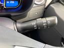 カスタム　Ｘ　ＳＡ　禁煙車　ＳＤナビ　ＣＤ／ＤＶＤ再生　衝突軽減システム　スマートキー　ＬＥＤヘッド　オートライト　オートエアコン　盗難防止システム　プライバシーガラス　アイドリングストップ（25枚目）