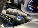 ハイブリッドＺ　禁煙車　純正８型ＤＡ　Ｂｌｕｅｔｏｏｔｈ再生　全周囲カメラ　衝突軽減装置　レーダークルーズ　コーナーセンサー　１００Ｖ電源　電動リアゲート　ハーフレザーシート　パワーシート　ＬＥＤヘッド　ＥＴＣ（25枚目）