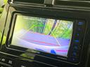 プリウス Sセーフティプラス 4WD 禁煙車 SDナビ バックカメラ CD/DVD/地デジ Bluetooth 衝突軽減装置 レーダークルコン レーンアシスト LEDヘッド/フォグ オートハイビーム パーキングアシスト ETC(4枚目)