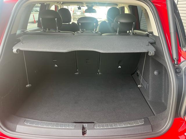 ＭＩＮＩ クーパーＳＤ　クロスオーバー　オール４　クーパーＳＤ　クロスオーバー　オール４　ペッパーパッケージ　禁煙車　コンフォートアクセス　インテリジェントセーフティー　純正ナビリアカメラ　前席シートヒーター　１８インチアルミ　ルームミラー内蔵ＥＴＣ（18枚目）
