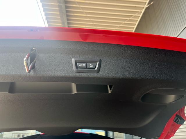 ＭＩＮＩ クーパーＳＤ　クロスオーバー　オール４　クーパーＳＤ　クロスオーバー　オール４　ペッパーパッケージ　禁煙車　コンフォートアクセス　インテリジェントセーフティー　純正ナビリアカメラ　前席シートヒーター　１８インチアルミ　ルームミラー内蔵ＥＴＣ（42枚目）