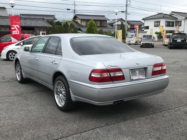 シーマ ３０Ｌ　ナビ　キーレス　車検整備付（7枚目）