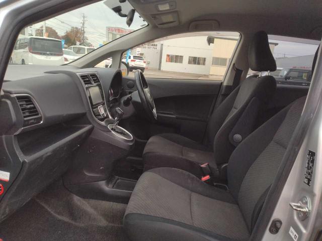 ラクティス G 4WD ナビ テレビ バックカメラ スマートキー 社外アルミ ETC(11枚目)