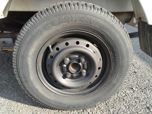 キャリイトラック ＫＣ農繁仕様　５ＭＴ　パワステ　農繁仕様　作業灯　ＡＭ／ＦＭラジオ（11枚目）