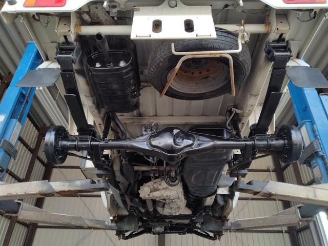 キャリイトラック ＫＣ農繁仕様　５ＭＴ　パワステ　農繁仕様　作業灯　ＡＭ／ＦＭラジオ（23枚目）