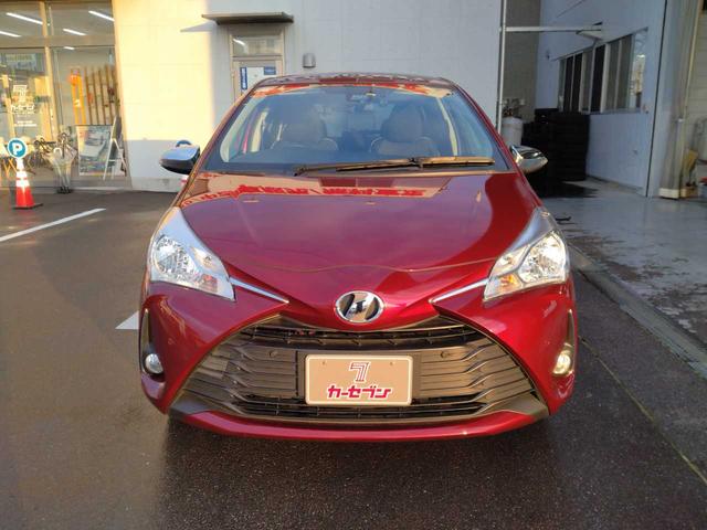 ヴィッツ ジュエラ　ユーザー買取　純正ナビ　ワンセグテレビ　Ｂｌｕｅｔｏｏｔｈ　バックカメラ　衝突軽減　フォグランプ（3枚目）