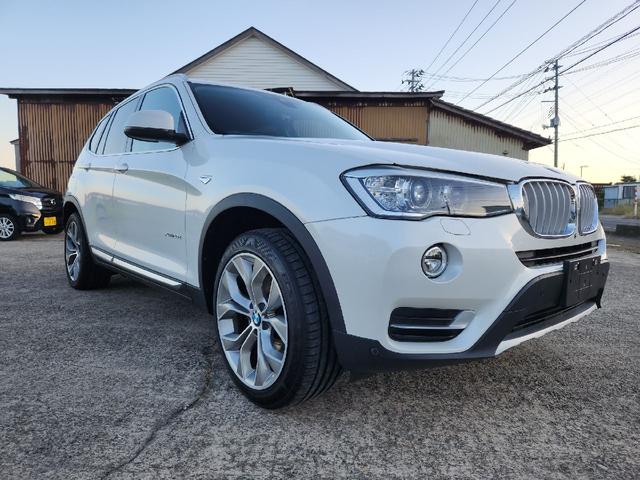 Ｘ３ ｘＤｒｉｖｅ　２０ｄ　Ｘライン　ユーザー様買取直販車　純正ＨＤＤナビ　プッシュエンジンスタート　オートクルーズ　ＥＴＣ　シートヒーター　運転席＆助手席＆サイドエアバック　革巻きステアリングハンドル　運転席＆助手席パワーシート（11枚目）