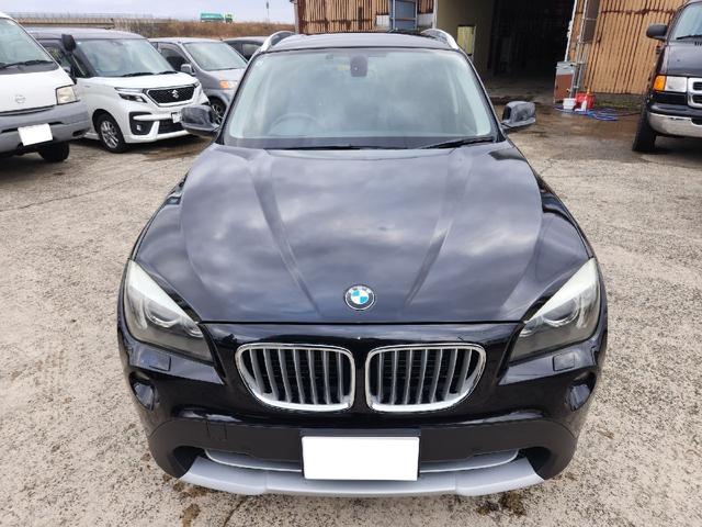 X1 xDrive 25i ユーザー様買取直販車両 黒本革シート・本革巻ステアリング ミラー一体型ETC 社外ドライブレコーダー キーレスキー 前席シートヒーター リアプライバシーガラス(9枚目)
